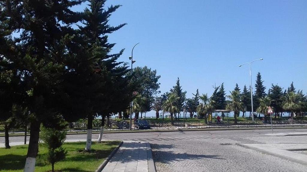 Apartment Irma Rustaveli 57 Batumi Eksteriør billede