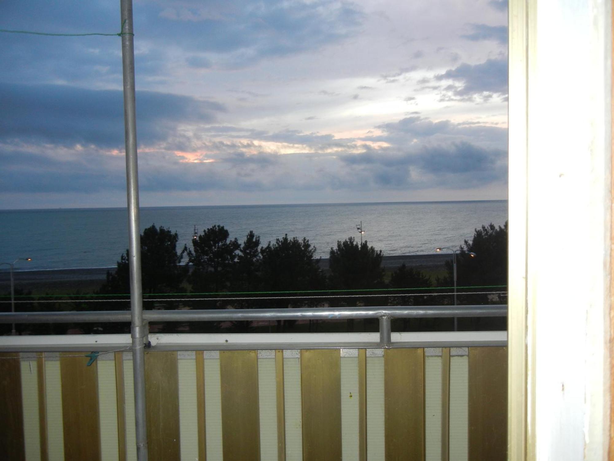 Apartment Irma Rustaveli 57 Batumi Eksteriør billede